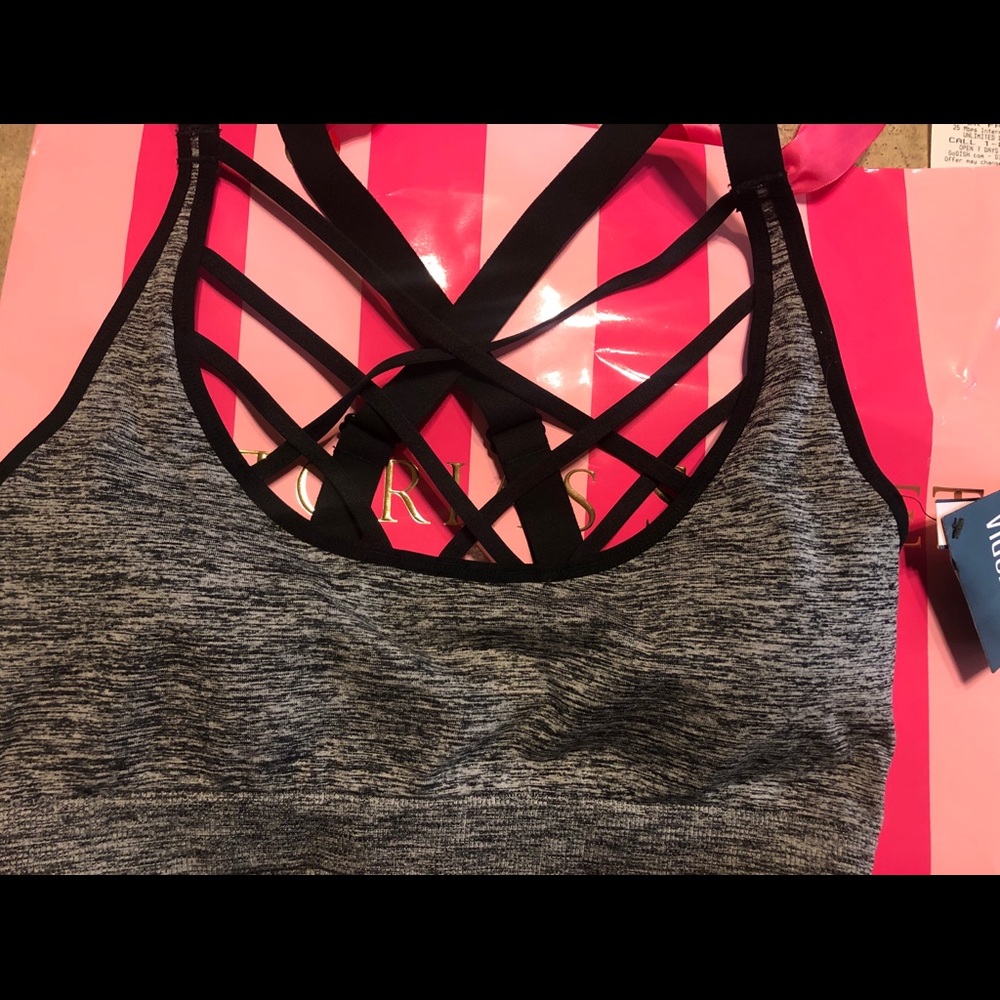 VS Sports Bra
